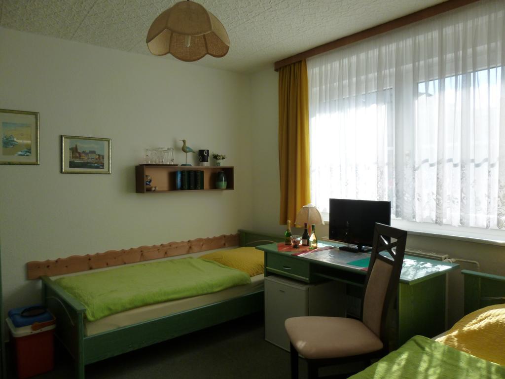 Pension Am Peeneufer Ug Wolgast Room photo
